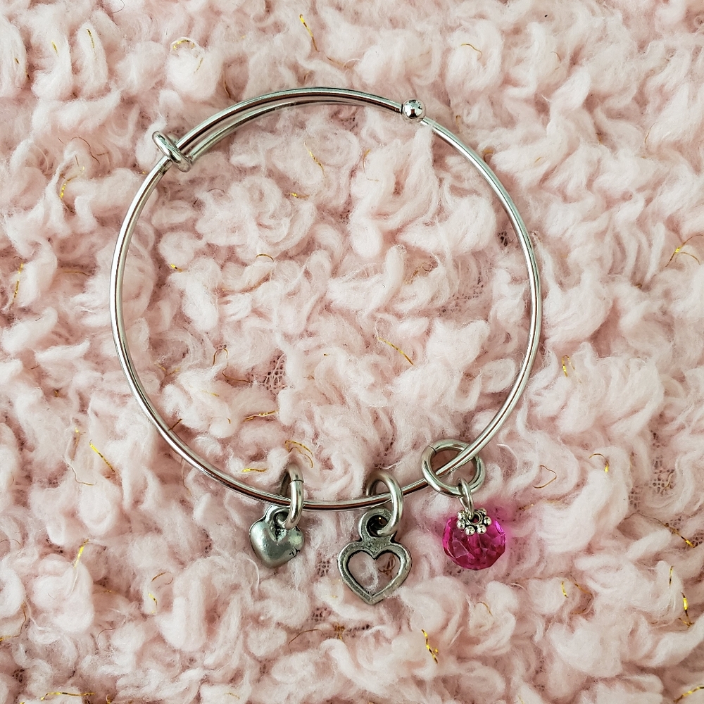 Expandable Charm Bracelet.